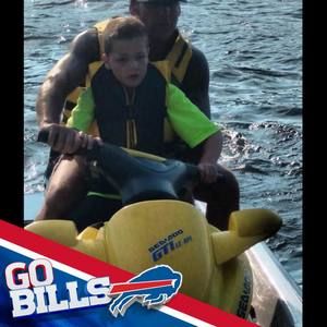 Meet your Posher, Christopher